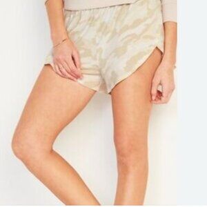 NWT Old‎ Navy Dream Petal White/Cream Camo Print Lounge Shorts Women's XS